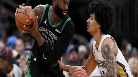 NBA近9胜8期十星篮球马刺今晨双星闪耀